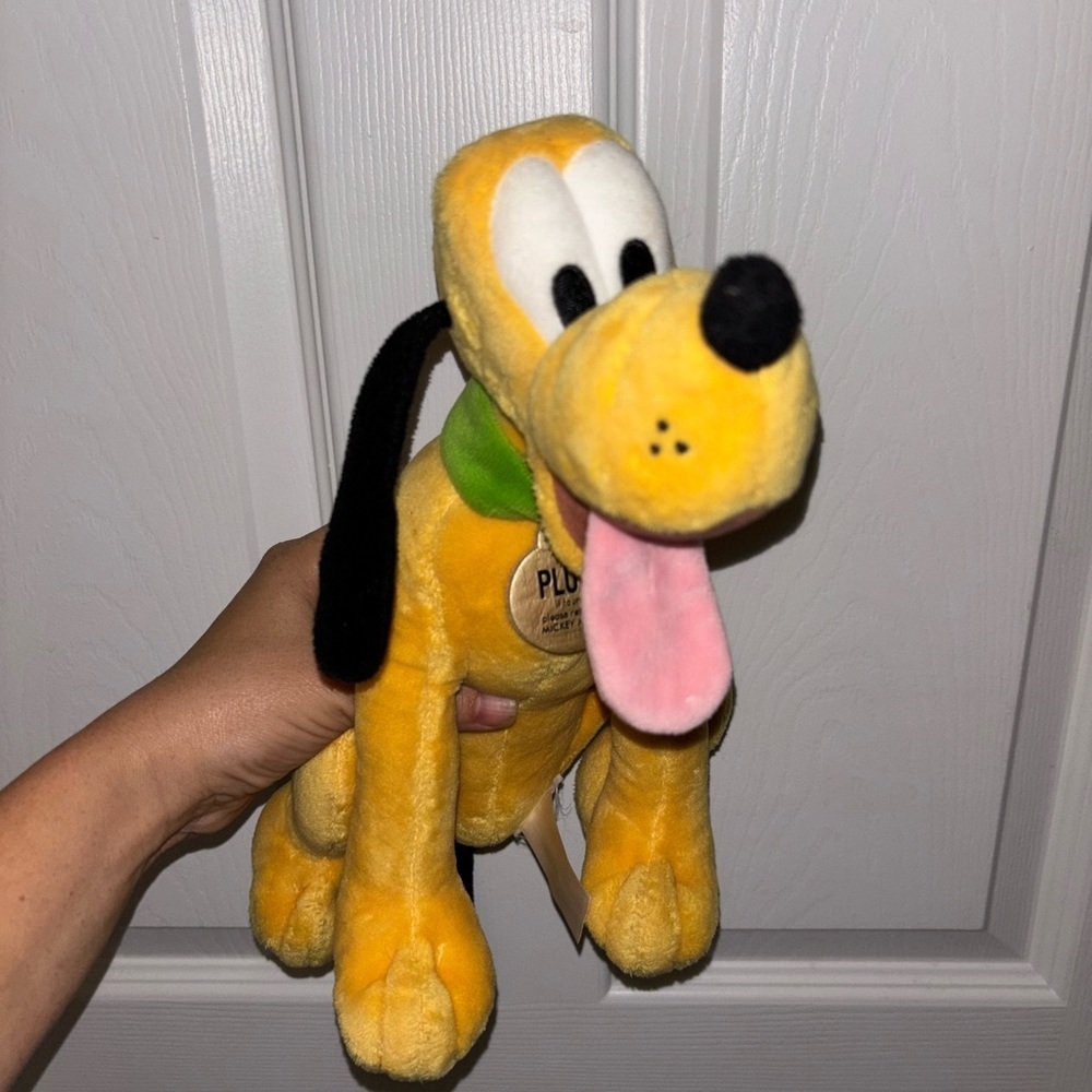 Disney Store Official Pluto Medium Soft Toy for Kids - Picture 2 of 6